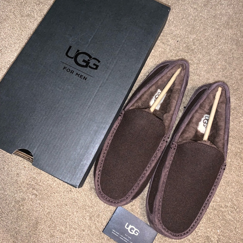 Men’s Ugg Moccasins